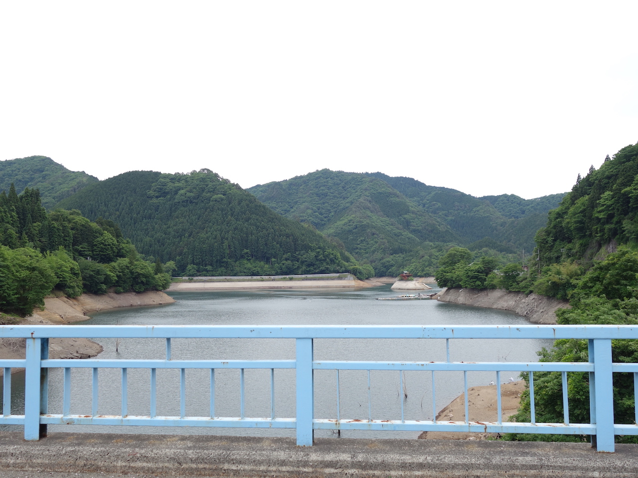 生野ダムと銀山湖はついでに見ておくほうがいい